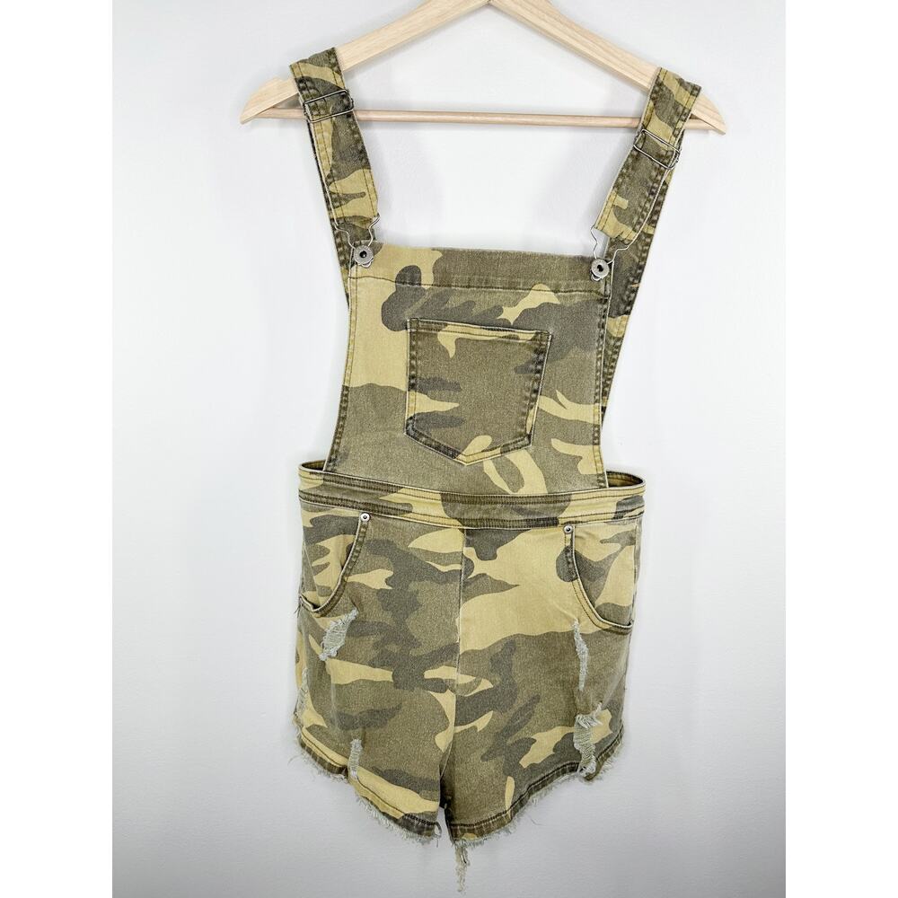Dance & Marvel Green Camo Print Distressed Shortalls Womens Size Small S